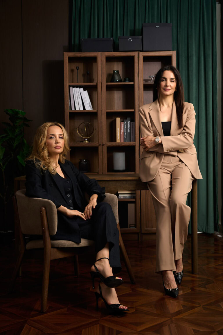 Corporate portrait photography for team profiles – high quality business headshots in Dubai
