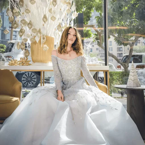 Studio and outdoor portrait sessions tailored for personal branding, family photos, or creative shoots — high-quality portrait photography in Dubai by freelance photographer.