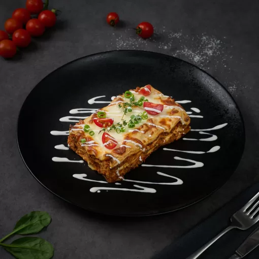 Styled and high-quality food photography in Dubai for restaurants, chefs, and delivery platforms — created by a professional food photographer in Dubai for marketing and menus.
